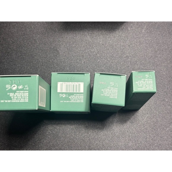 La Mer NEW Skincare 4 Piece Set Mini Travel in Box - Picture 3 of 5